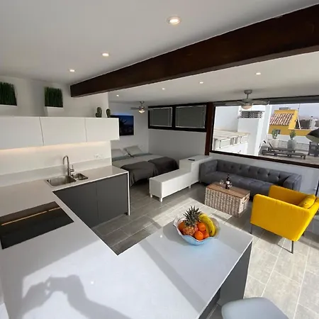 Sunshine Penthouse Mit Meerblick Und Terrasse Cotillo